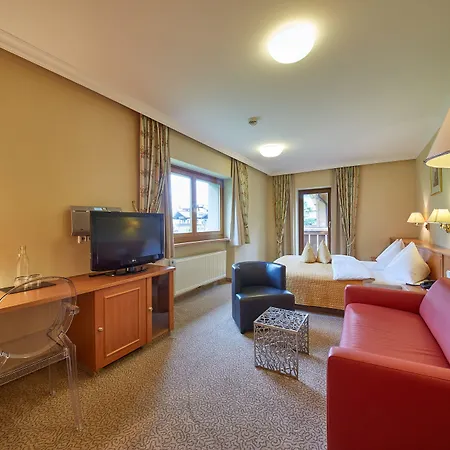 Alpinresort Valsaa - Sport & Saalbach-Hinterglemm