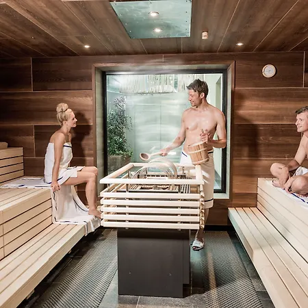 Alpinresort Valsaa - Sport &