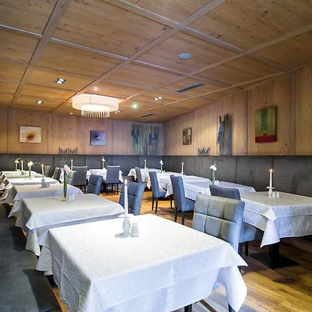 Alpinresort Valsaa - Sport &