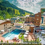 酒店 Alpinresort Valsaa - Adults Only 萨尔巴赫