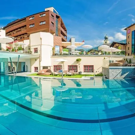 Alpinresort Valsaa - Sport & Hotel 4*