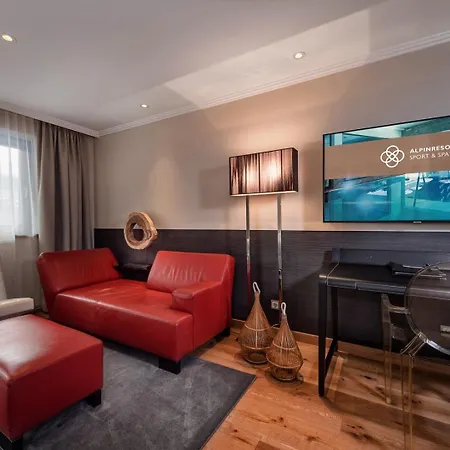 Alpinresort Valsaa - Adults Only 4*