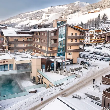 Otel Alpinresort Valsaa - Sport & 4*