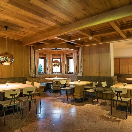 Alpinresort Valsaa - Sport & 4*