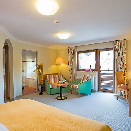 Alpinresort Valsaa - Sport & Saalbach-Hinterglemm