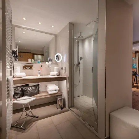 Hotel Alpinresort Valsaa - Sport & 4*
