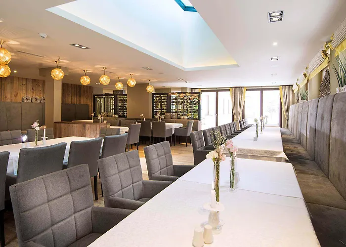 Alpinresort Valsaa - Adults Only فندق 4*