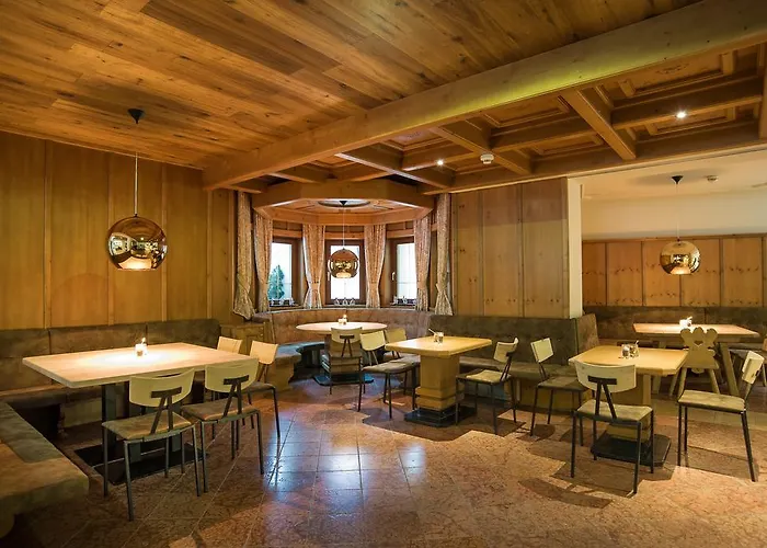 Alpinresort Valsaa - Adults Only 4*